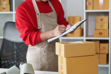 【事務用品・オフィス家具を今すぐ調達】必要な資材・備品をなる早で揃える通販サービス活用術[PR]